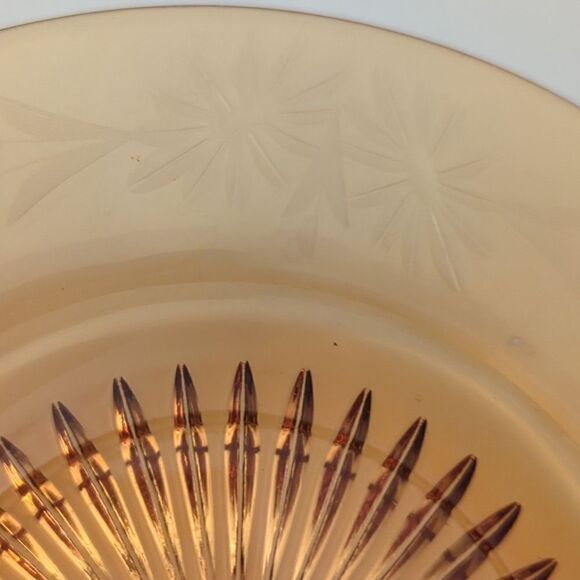 Vintage etched amber glass plate - Picture 4 of 10